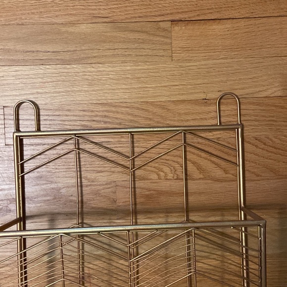 Like New Gold/Bronze File holder - Picture 4 of 4